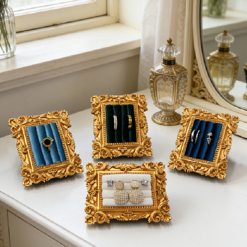 Vintage Picture Frame Ring Dis - огляд і ціна Outdoor Furniture Vintage