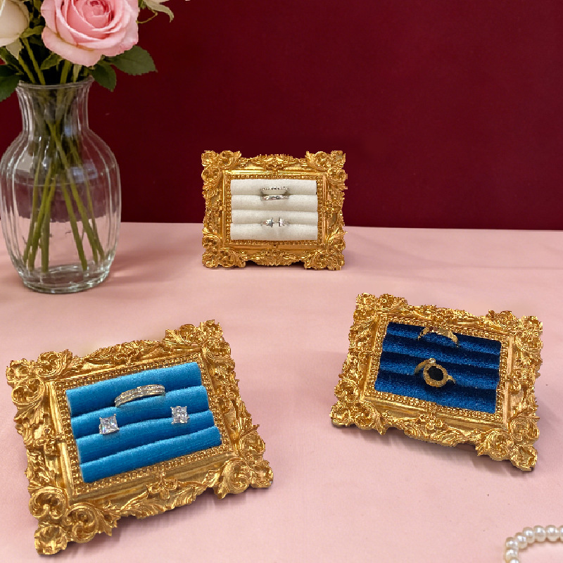 Vintage Picture Frame Ring Dis - огляд і ціна Outdoor Furniture Vintage
