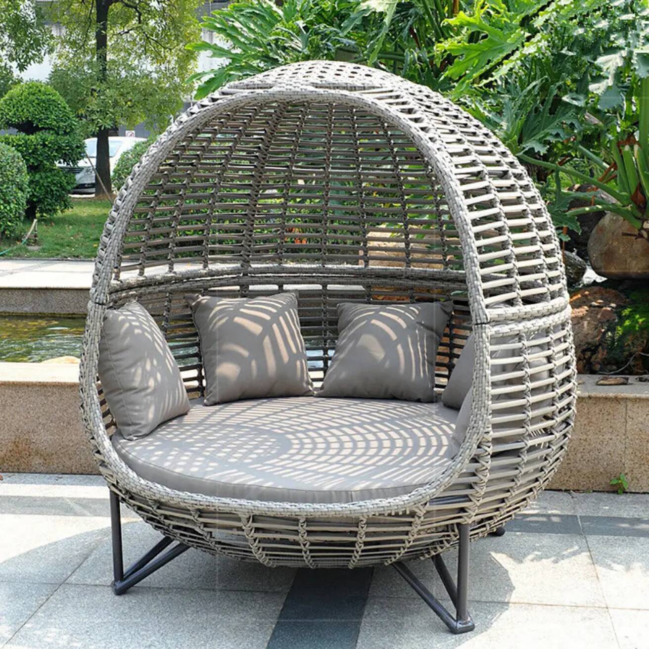 Nordic Patio Canopy Daybed Out - огляд і ціна Outdoor Daybed Furniture